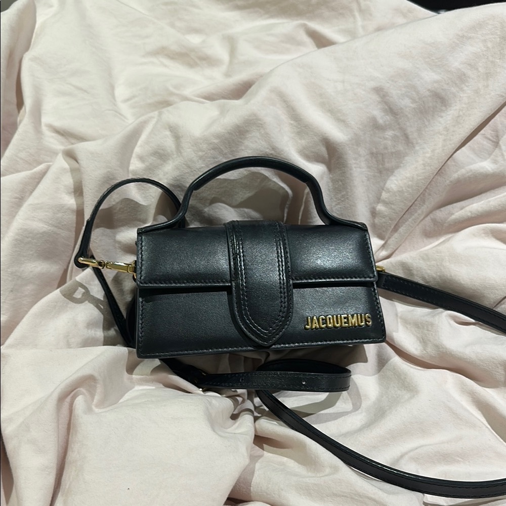 Jacquemus Black Mini Bag Sleek Structured Design